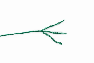 Нитка  ХБ 50 текс х 15 зеленая